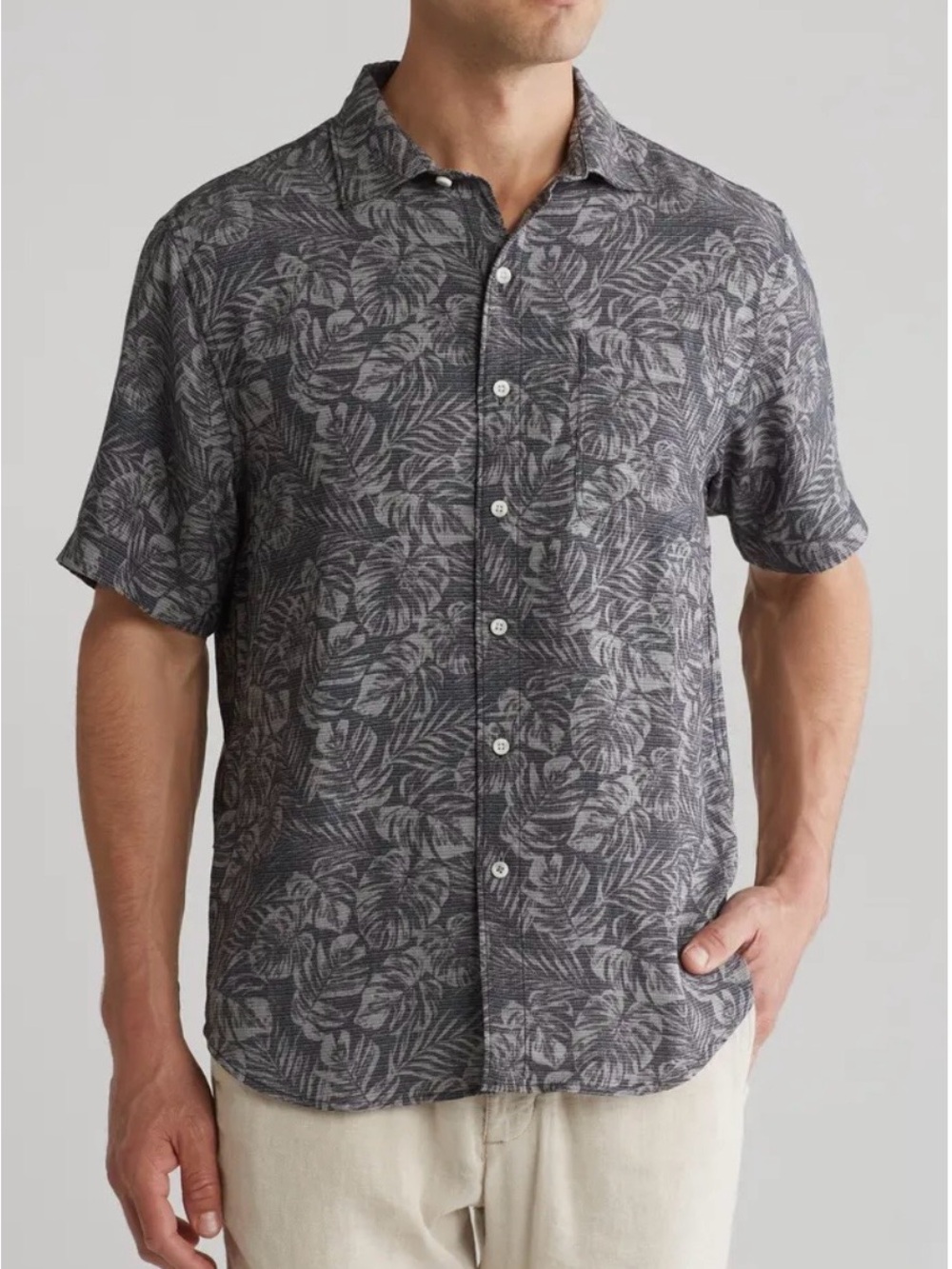 Tommy Bahama Men’s Fallen Leaves Tencel Modal Blend Button Down Shirt Large
